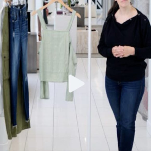 Topshop Textured Cold Shoulder Top Light Green Size 4 NWT in Package! - Picture 4 of 5